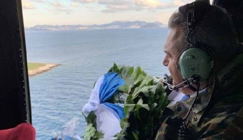 Ο Καμμένος παραιτήθηκε και πήγε... Ίμια με το ελικόπτερο [εικόνα]