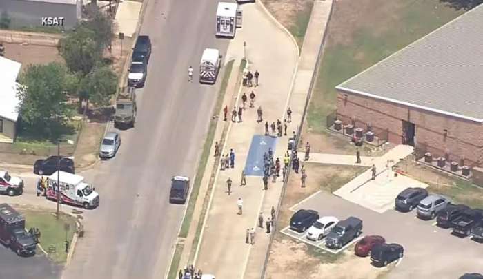 Μακελειό σε δημοτικό σχολείο στο Τέξας: 18χρονος σκότωσε 14 παιδιά και μια καθηγήτρια