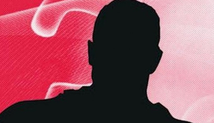 Ιδιοκτήτης κέντρου διασκέδασης κατηγορείται για σωματεμπορία και απλή σωματική βλάβη