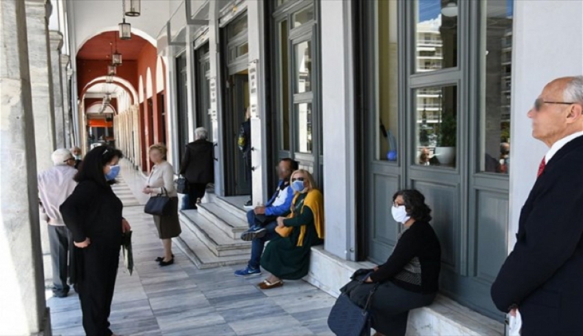 Μία νεκρή, 33 νέα κρούσματα - Τα 15 εισαγόμενα