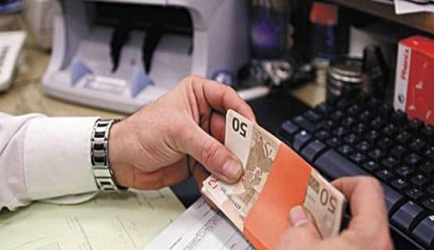 Τράπεζες: Φουντώνουν τα σενάρια για «φύλακτρα» στις καταθέσεις – Τι θα γίνει με τους μικροκαταθέτες