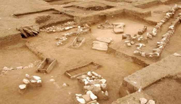 Βρέθηκε μυκηναϊκό νεκροταφείο με 31 ασύλητους τάφους στην Κοζάνη