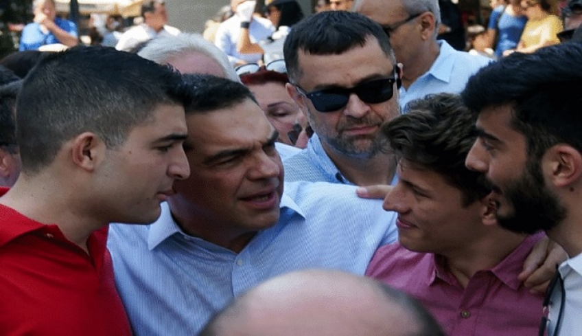 Ο Τσίπρας από Χάλκη: Kατάργηση του ΕΝΦΙΑ στα νησιά κάτω των 1000 κατοίκων-Μήνυμα προς την Αγκυρα