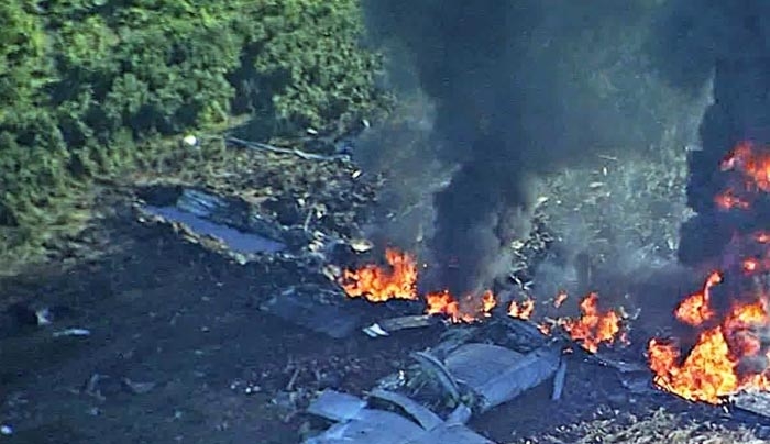Αεροπορική τραγωδία με 16 νεκρούς στις ΗΠΑ – Στρατιωτικό αεροσκάφος εξερράγη στον αέρα [φωτό-βίντεο]