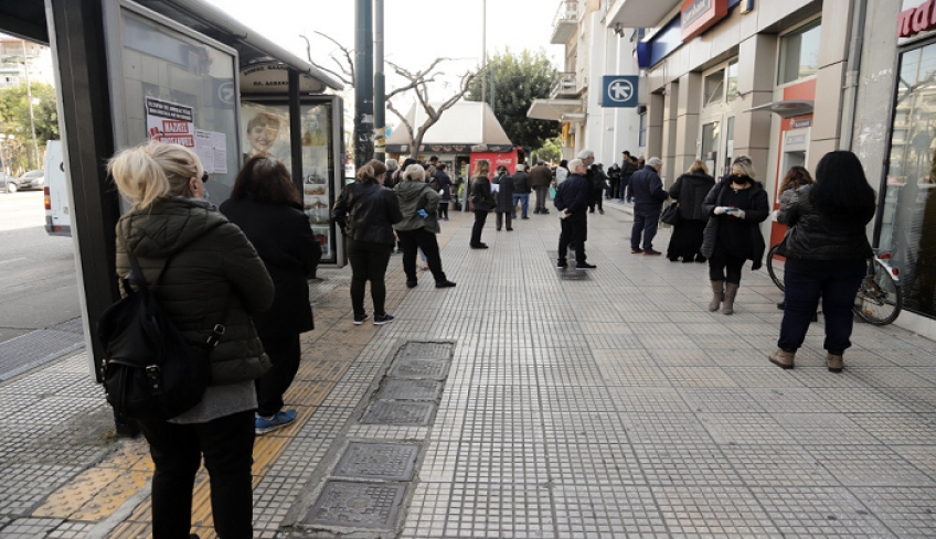 Συντάξεις: Αυξήσεις πάνω από 150 ευρώ με αναδρομικά 14 μηνών έως 2.114 ευρώ [πίνακες]
