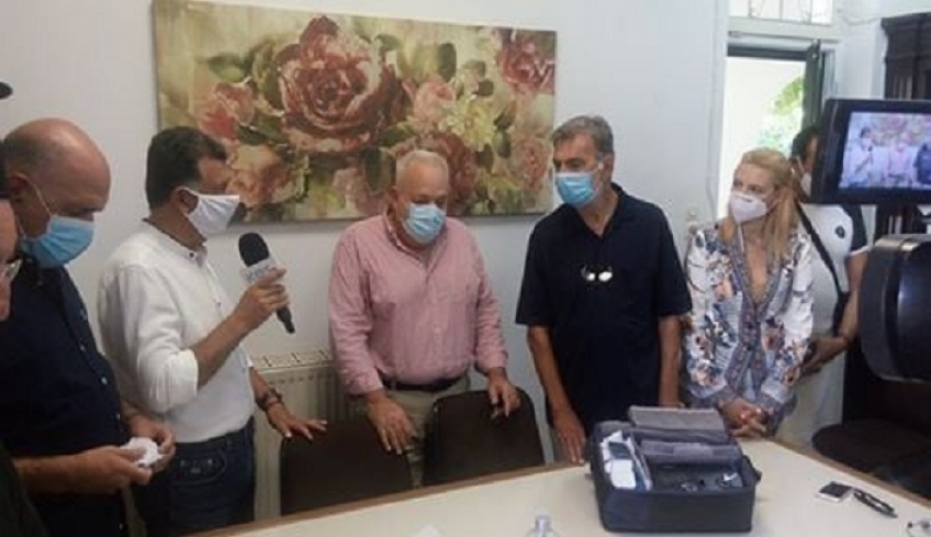 Δωρεά στο Νοσοκομείο Κω ενός αναπνευστήρα