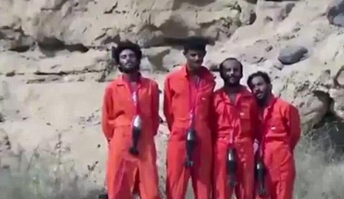 Νέα «αρρωστημένα» βίντεο με εκτελέσεις κρατουμένων από τους τζιχαντιστές