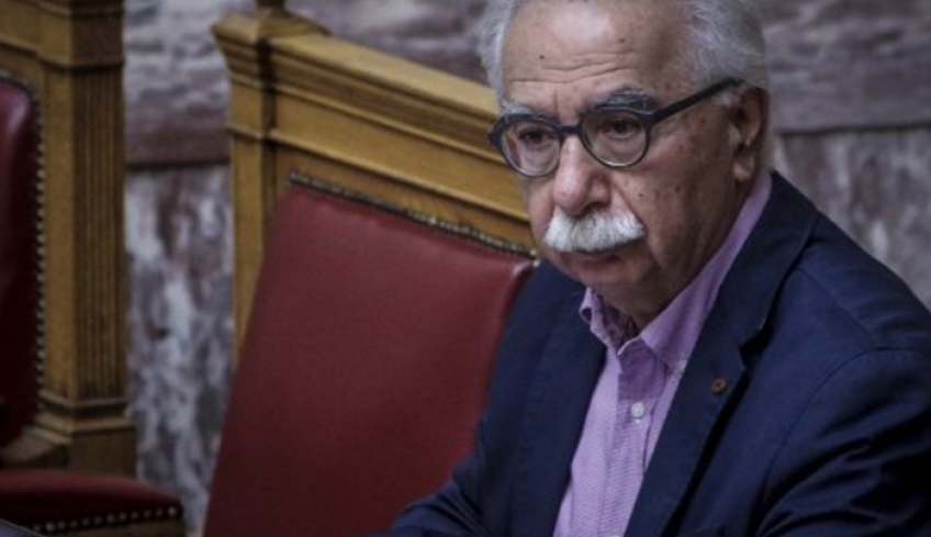 Γαβρόγλου: Διορίζονται 15.000 εκπαιδευτικοί έως το 2021