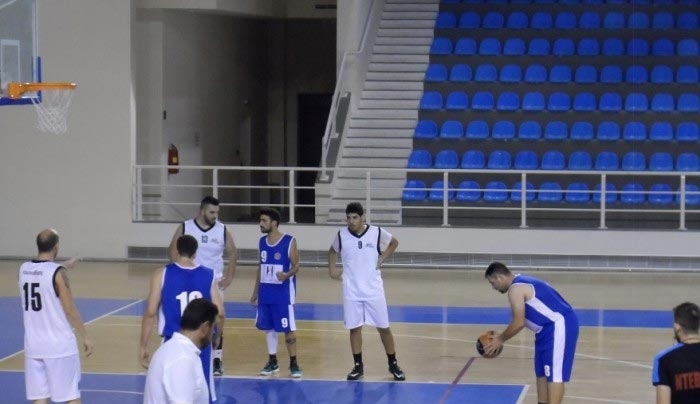 Τζάμπολ σε τρία πρωταθλήματα
