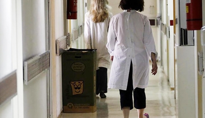 Κουρουμπλής: Εως το πρωί της Δευτέρας θέλω έκθεση πεπραγμένων των νοσοκομείων