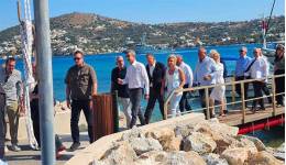 Κατερίνα Εμμανουήλ: «Με σχέδιο και συνεργασία, η «Με σχέδιο και συνεργασία, η κυβέρνηση επενδύει στα ακριτικά Δωδεκάνησα» επενδύει στα ακριτικά Δωδεκάνησα»