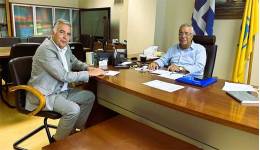Ο Βασίλης Α. Υψηλάντης κοντά στις ανάγκες του Νοσοκομείου Ρόδου