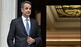Ο Κυριάκος Μητσοτάκης προαναγγέλλει αυξήσεις για τους νοσηλευτές: “Δεν θα σταματήσουμε να φροντίζουμε για εσάς που φροντίζετε όλους εμάς”