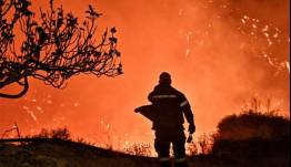 «Κόκκινος συναγερμός» για πυρκαγιές τον Δεκαπενταύγουστο – Οι περιοχές σε Red Code